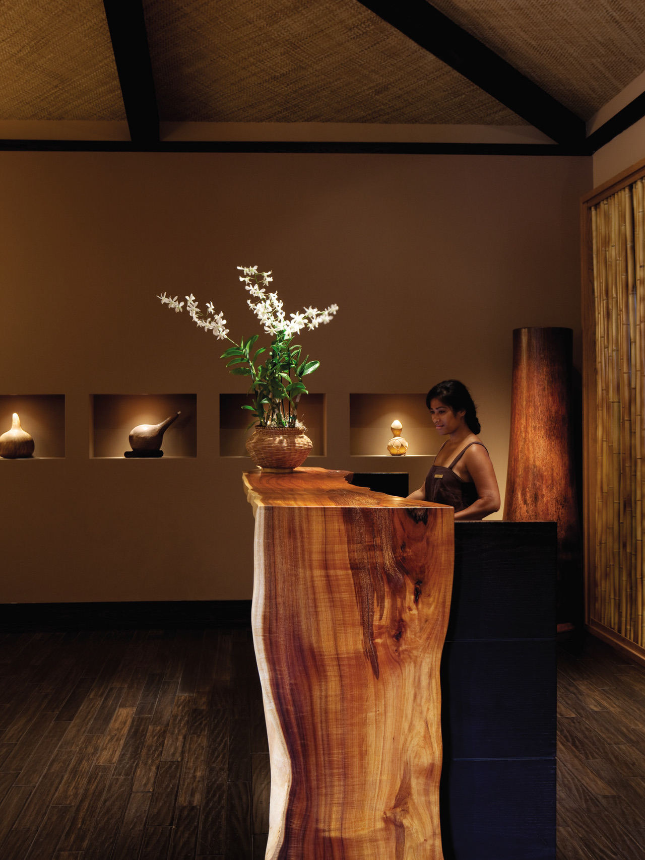 Four Seasons Hualalai, Kaʻūpūlehu-Kona, Hawaiʻi — interior photo 7 of 13