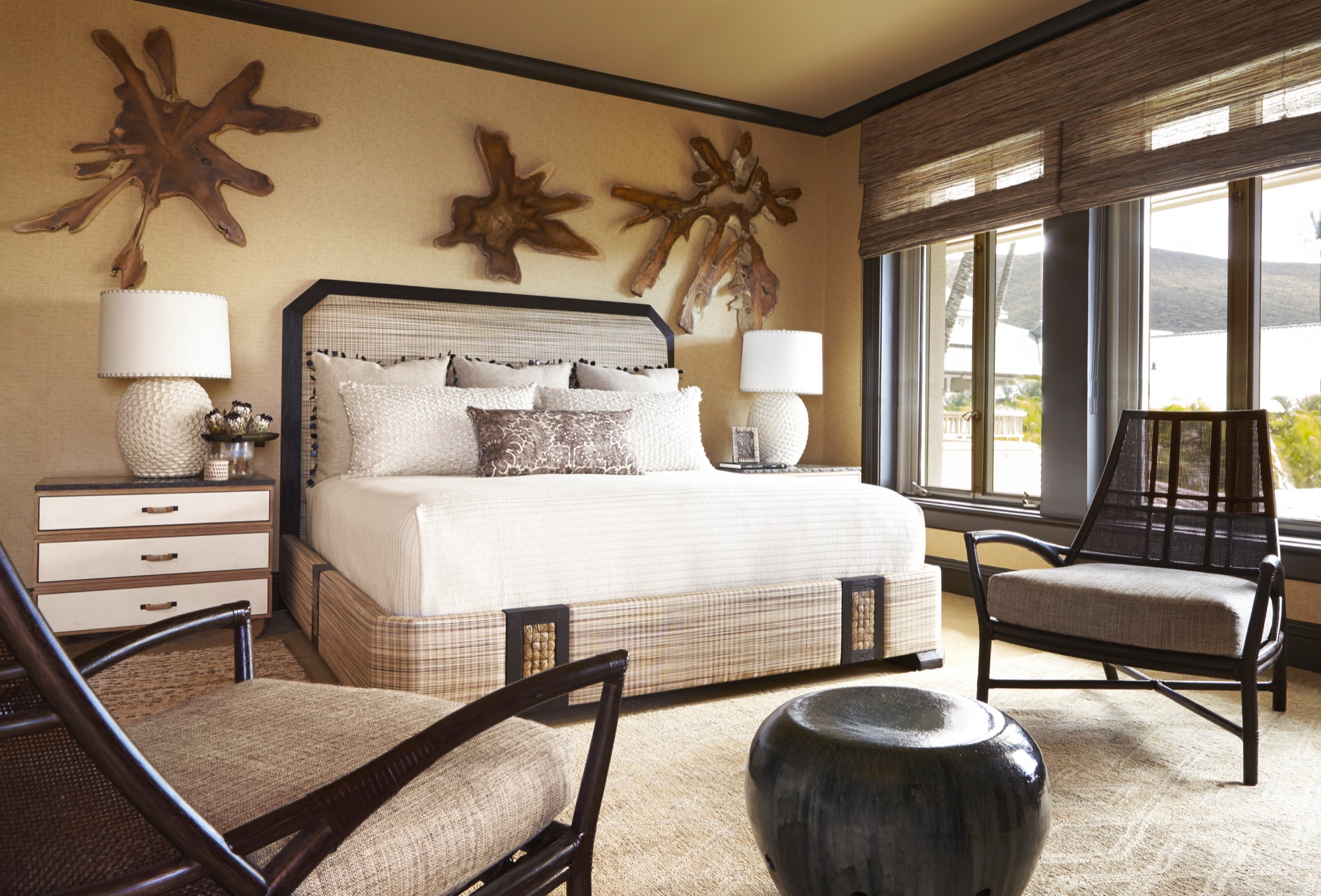 Lanai Suites — interior photo 2 of 10